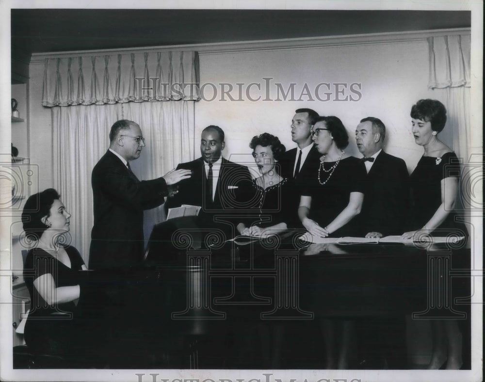 1952 Rorky River Chamber Music Society  - Historic Images