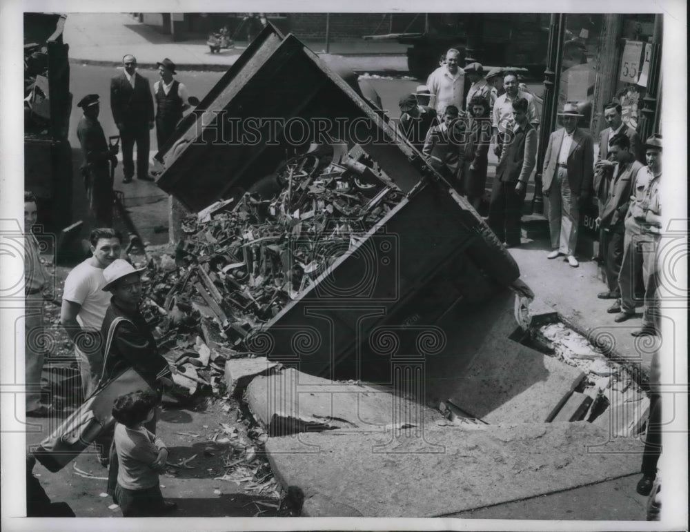 1947 Press Photo Truck with 20 tons of scrap iron caused concrete to cave in - Historic Images