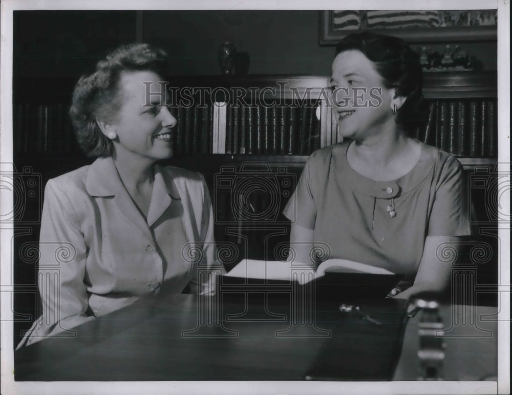 1955 Attorney&#39;s Mrs Katherine Kilby &amp; Mrs SA Andretta - Historic Images