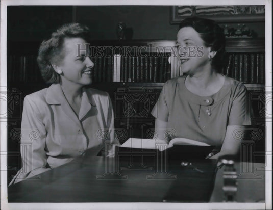 1955 Attorney's Mrs Katherine Kilby & Mrs SA Andretta - Historic Images