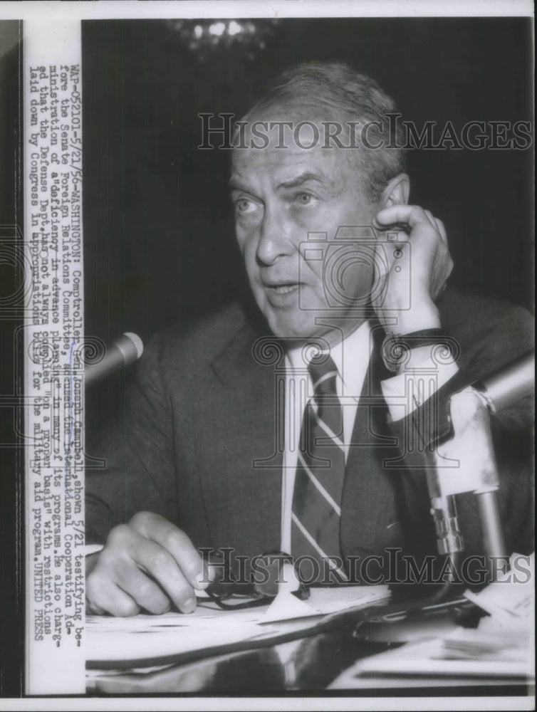 1956 Press Photo Wash.D.C. Comptroller Gen Joe Campbell at Senate For Rel Comm - Historic Images