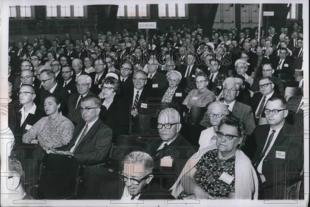 1968 Press Photo Methodist at church in Cleveland, Ohio - Historic Images