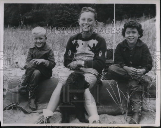 1951 Press Photo Roger, 6, Robert, Jr., 12, Sharri LeRoy, 8-Historic Images