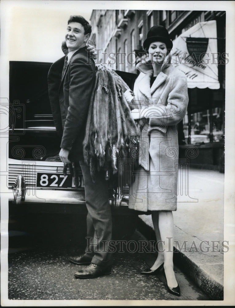 1962 Press Photo &#39;Koala&#39; coat designed for the Macintosh Group of London-Historic Images