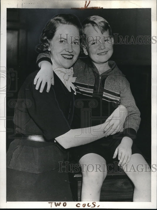 1936 Frank Whitaker With Mother After Being Kidnapped By Father - Historic Images