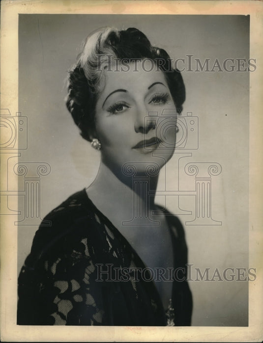 1958 Press Photo Actress in "Wall Flower" Betty Blythe - Historic Images
