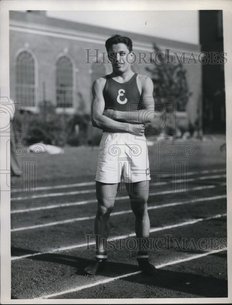 1935 Press Photo Jerry Vinciquerra Winner of 220 Yard Dash - Historic Images