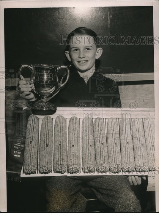 1936 Harlan Meal of Manilla Indiana 1936 Corn Prince in Chicago - Historic Images