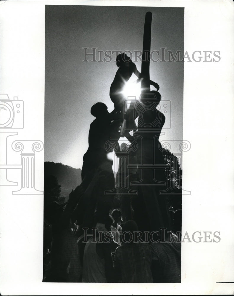 1969 Kenneth Murray of Kinsport, TN in Greased Pole Contest - Historic Images