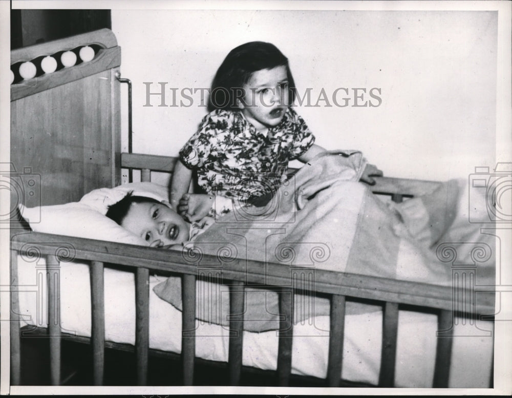 1953 Press Photo Allan and Marcia Faust Stricken with Brain Disease - Historic Images