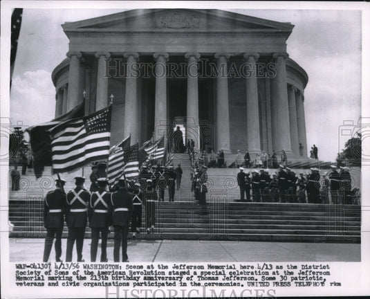 1956 Thomas Jefferson's 213th birthday feast at Jefferson Memorial - Historic Images