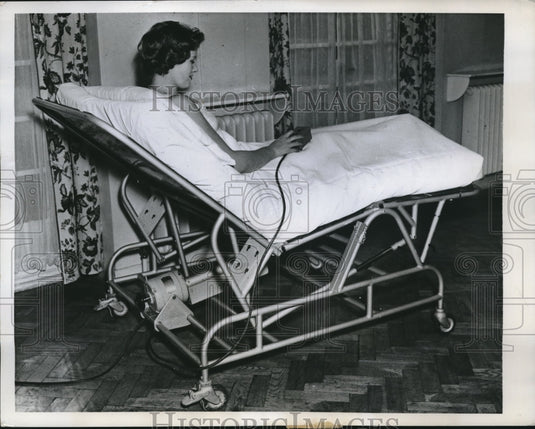 1960 Press Photo Convertible Chair for the bedridden in Bromley, England-Historic Images