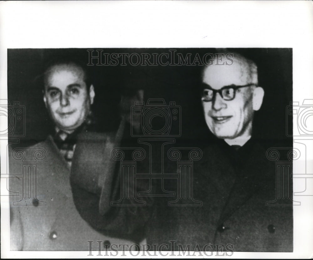 1970 Press Photo Wladvslaw Gomulka and Erwin Weit Visit East Berlin Ask Asylum-Historic Images