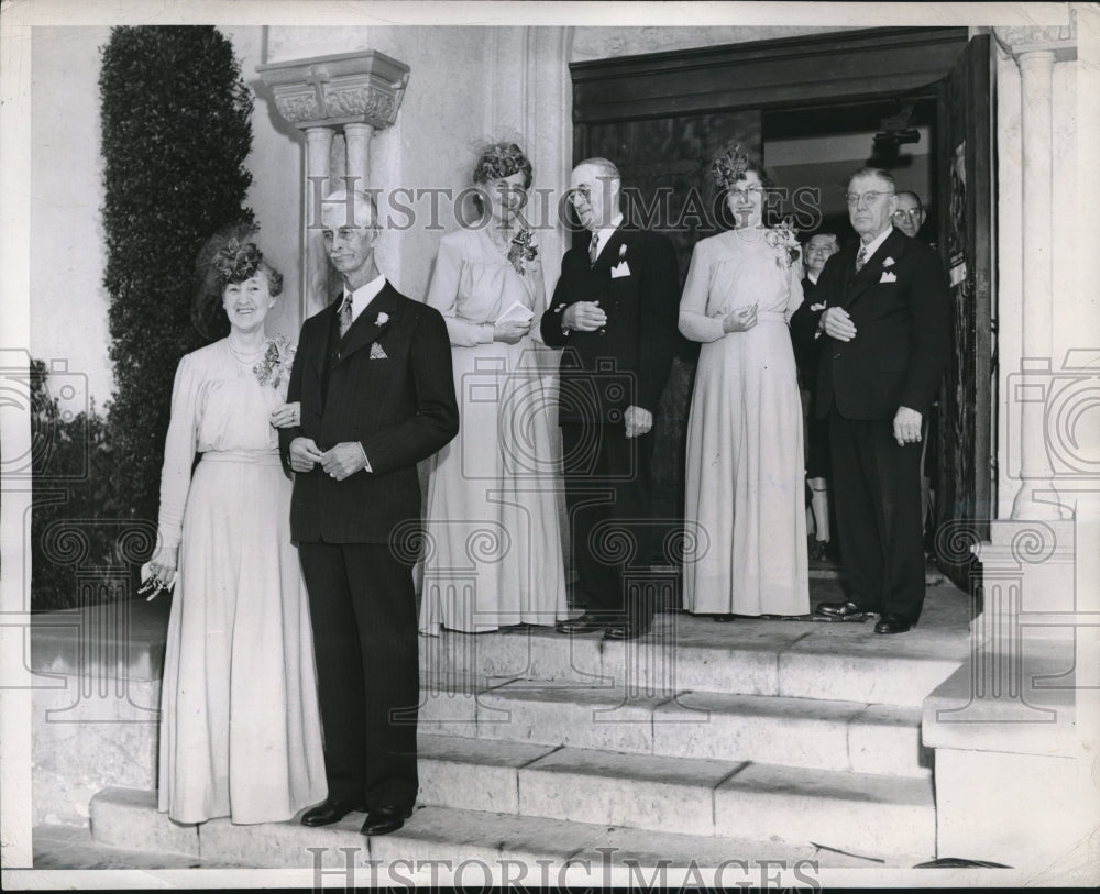 1945 Press Photo Ida &amp; John Martin, Loretta &amp; Peter Kirsch - Historic Images