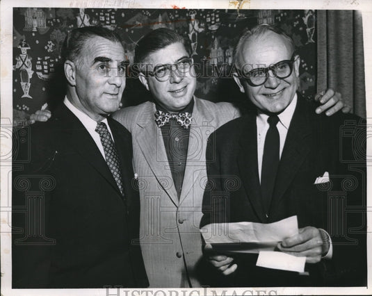 1956 Press Photo Ted Baldwin, Originator of the Good American Homes Program - Historic Images