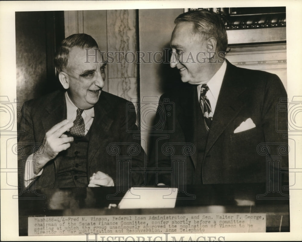 1945 Press Photo Fred Vinson Fed Loan Admin. Sen. Water F. George - Historic Images