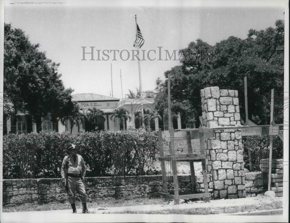 1967 Dominican Republic Police &amp; Army Guards at US Embassy - Historic Images