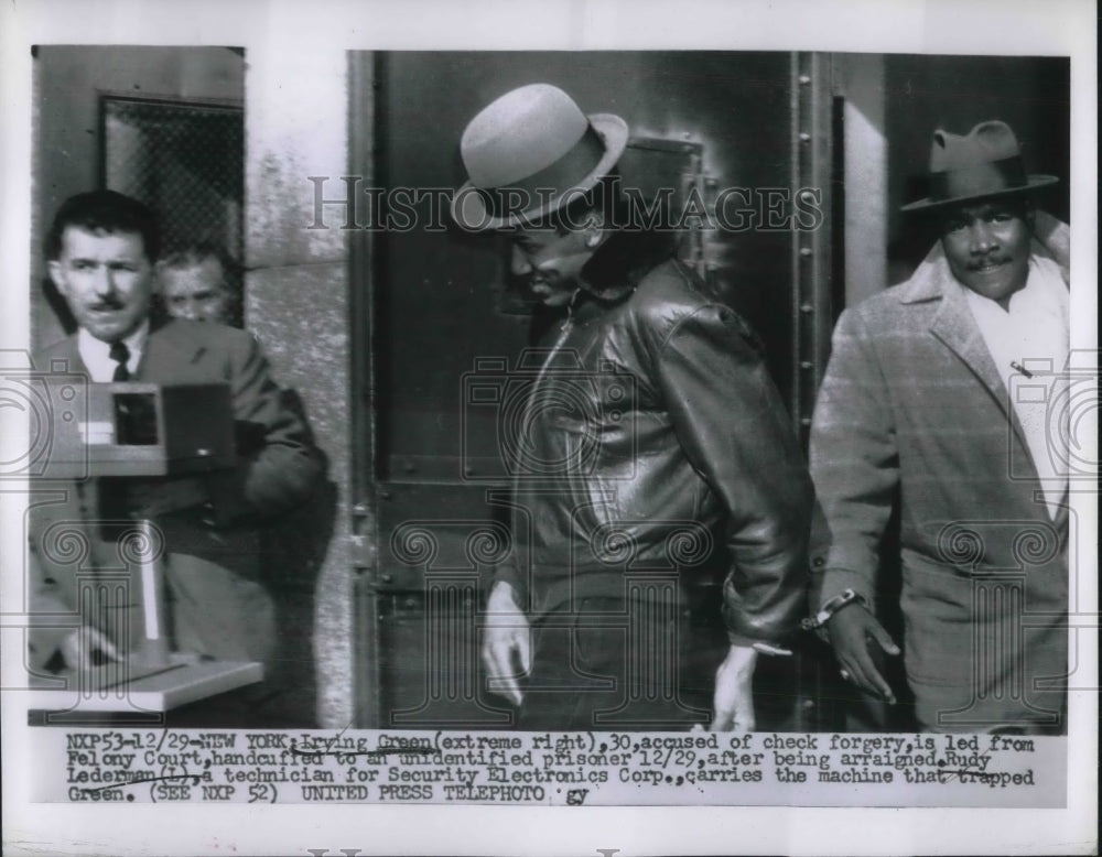 1955 Press Photo Irving Green Indicted For Check Forgery In NY-Historic Images