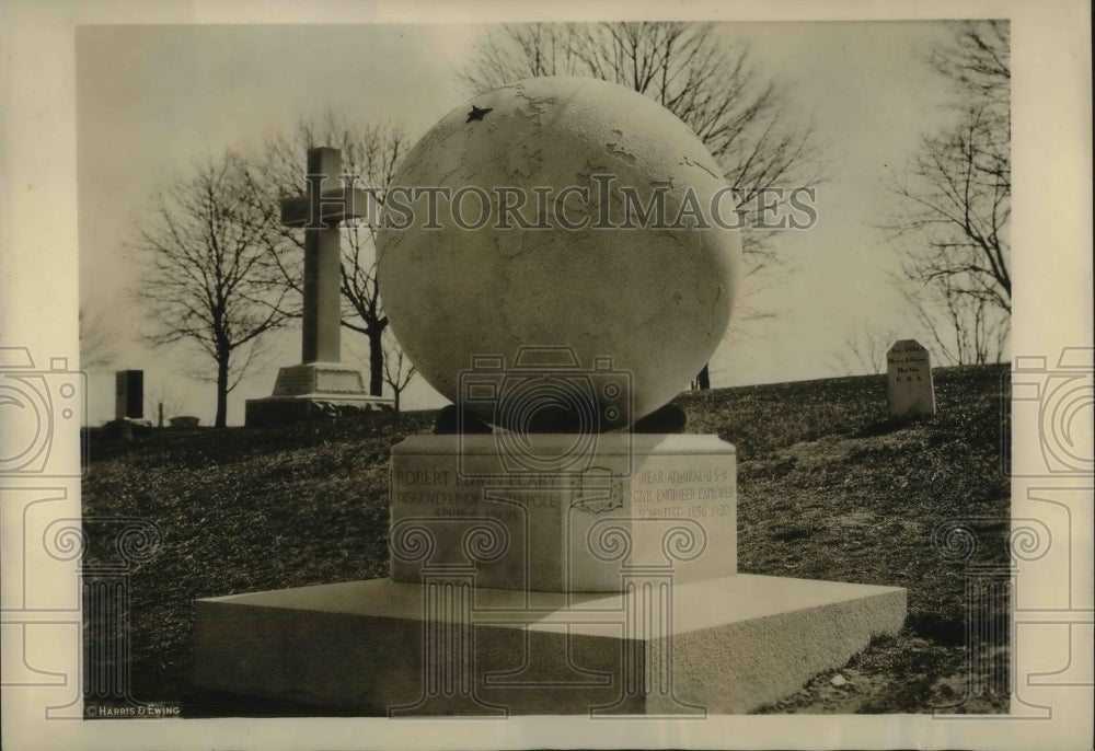 1924 Press Photo Arlington Natl Cemetery,Va. R/Adm RE Peary memorial erected - Historic Images