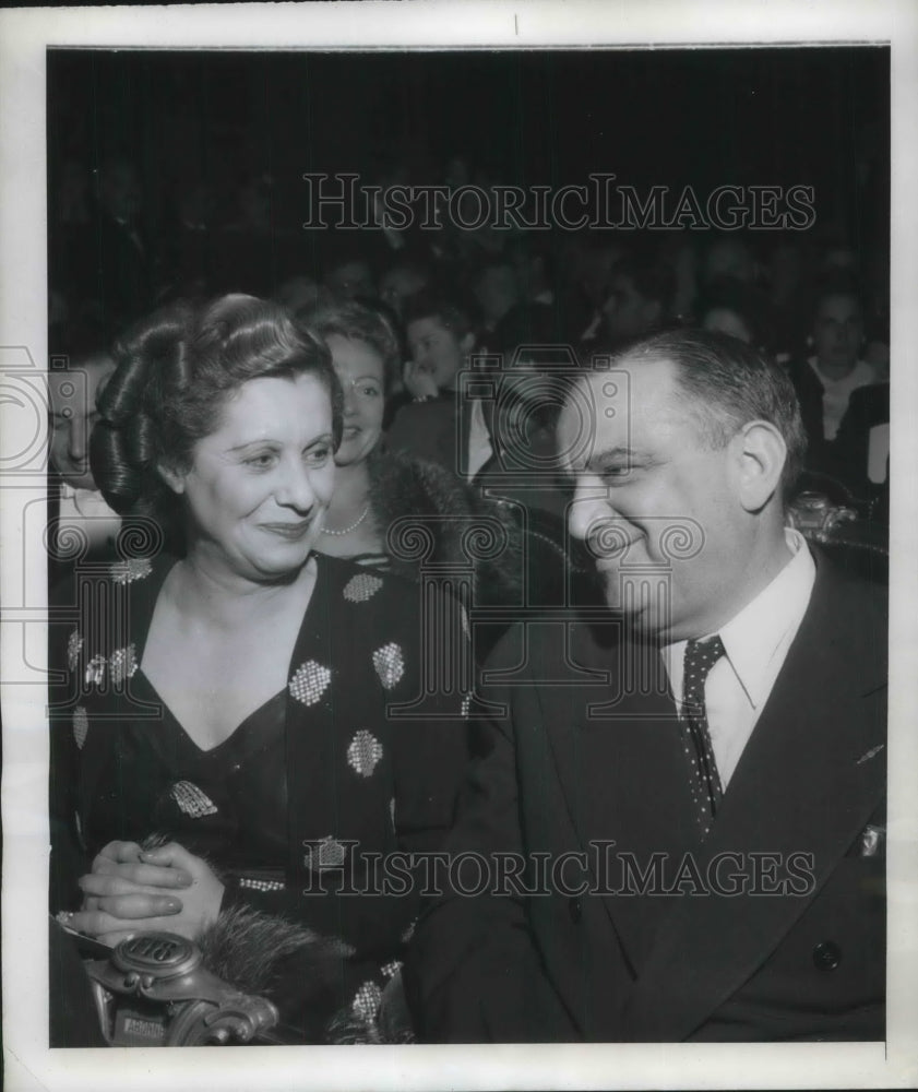 1946 Press Photo Paris, NYC mayor Fiorello LaGuardia &amp; Lady Gale of UNRRA-Historic Images