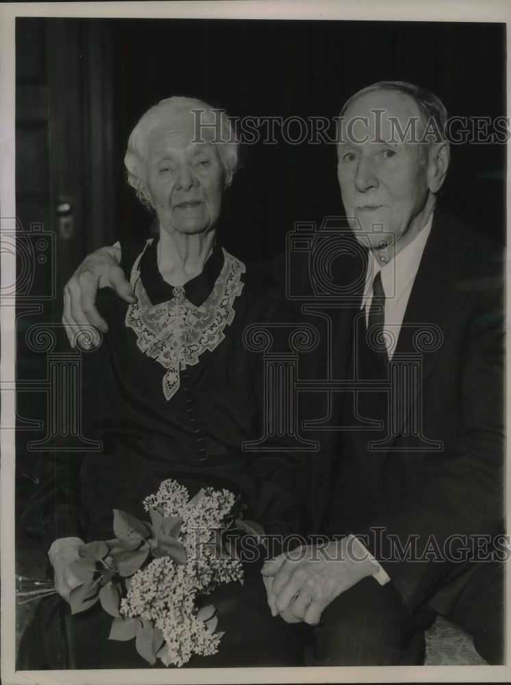 1936 Press Photo Mr &amp; Mrs George Lurcott Married 70 Years both Age 91 - Historic Images