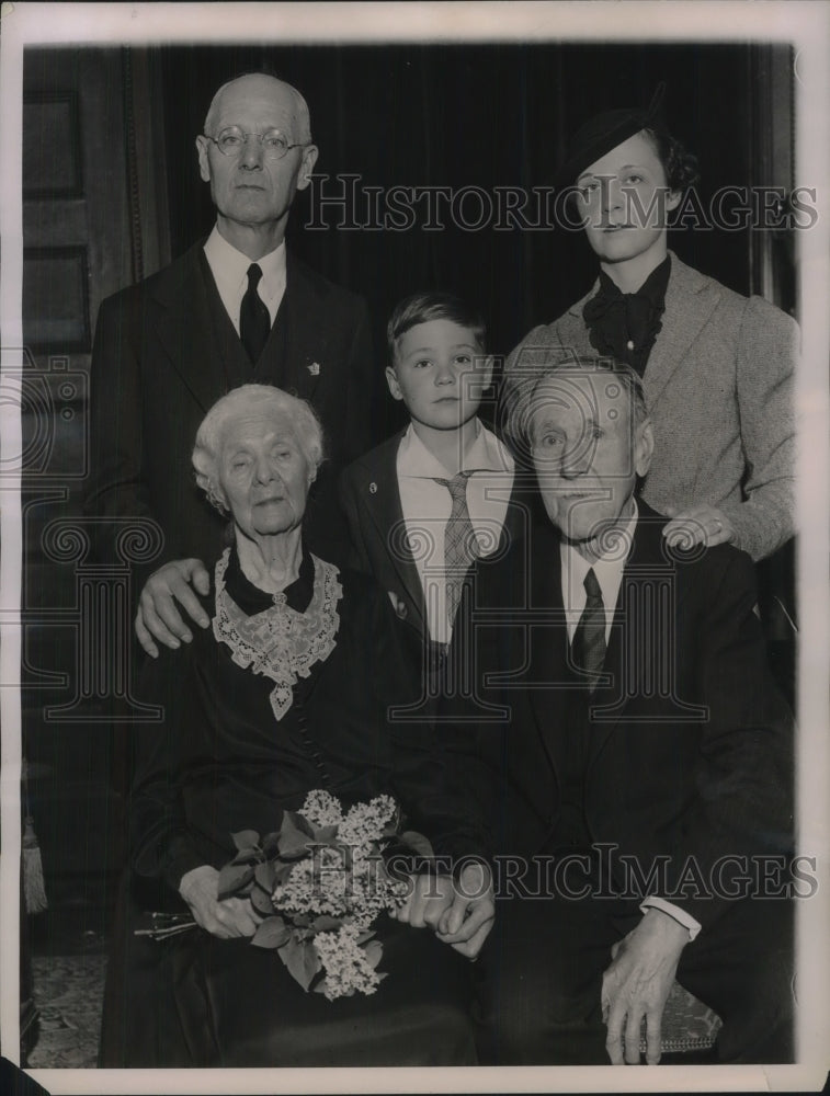 1936 Mr &amp; Mrs George Lurcott Married 71 Years both Are Age 91 - Historic Images