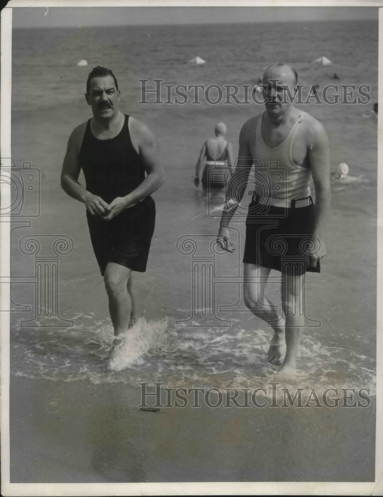 1931 Press Photo Grover Whalen Joseph Ridder Former Police Commissioner-Historic Images