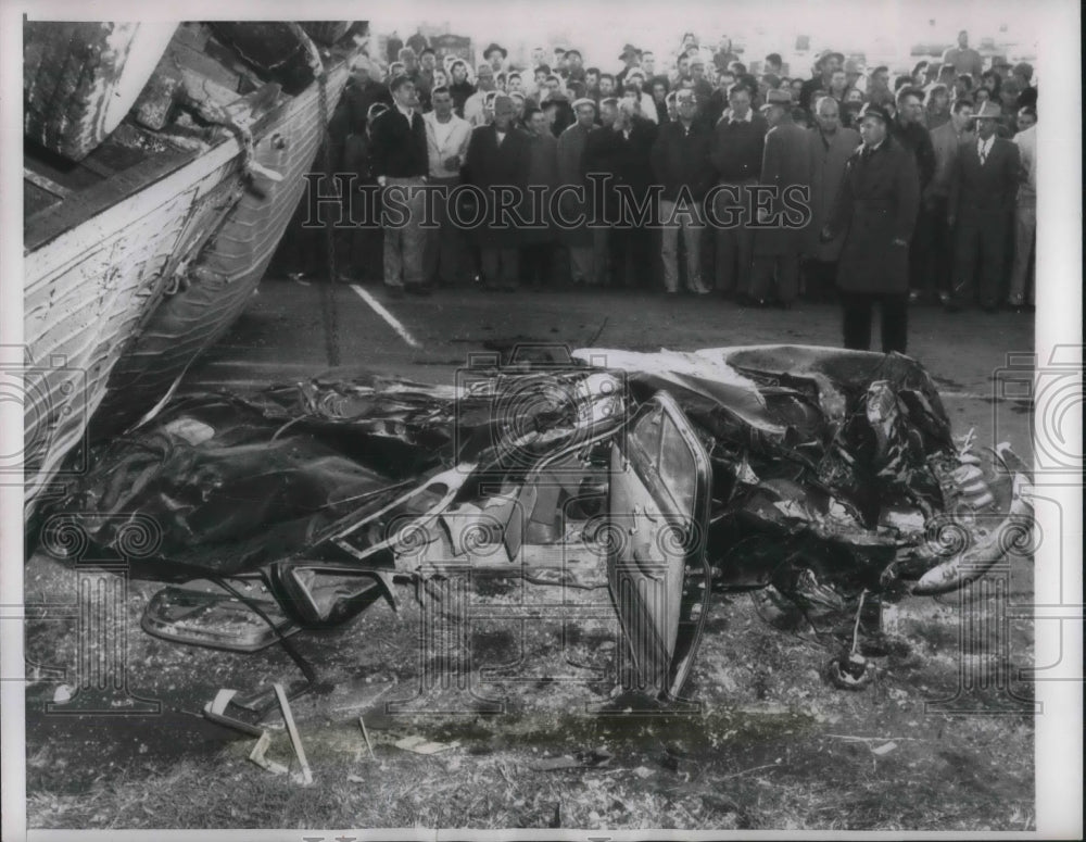 1956 Press Photo 4 Killed in Tractor Trailer Accident Involving Car - Historic Images