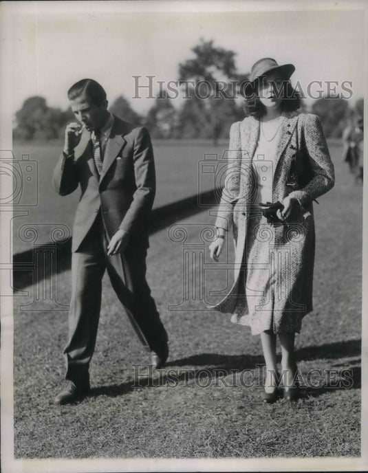 1937 Gloria Baker Juan Pradere Castex Meadow Brook Polo Tournament - Historic Images