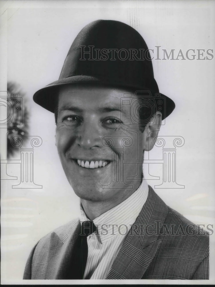 1960 Press Photo Boyd Italian Weave Hat - Historic Images