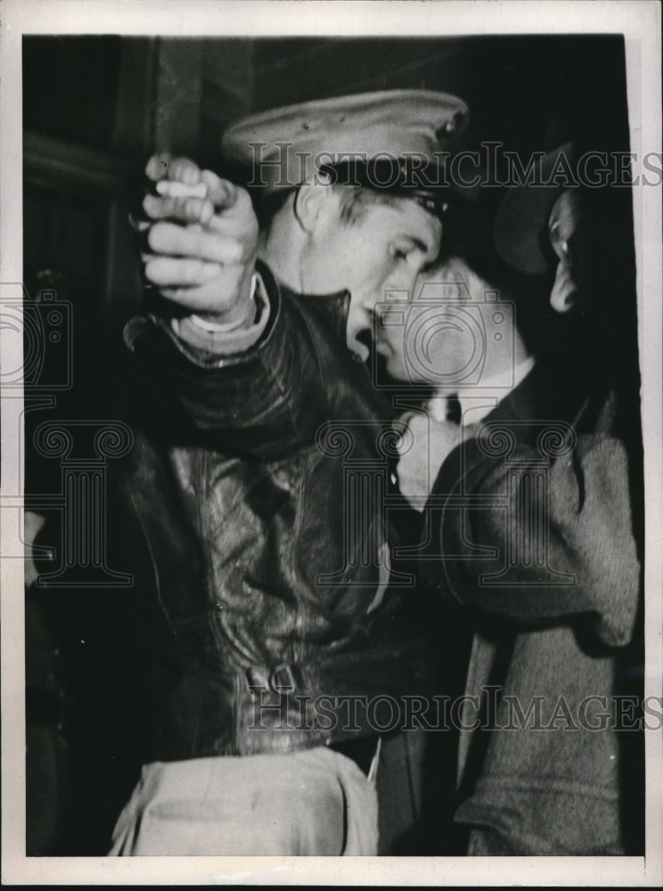 1945 Roscoe Stam, Detective Al Sargent - Historic Images