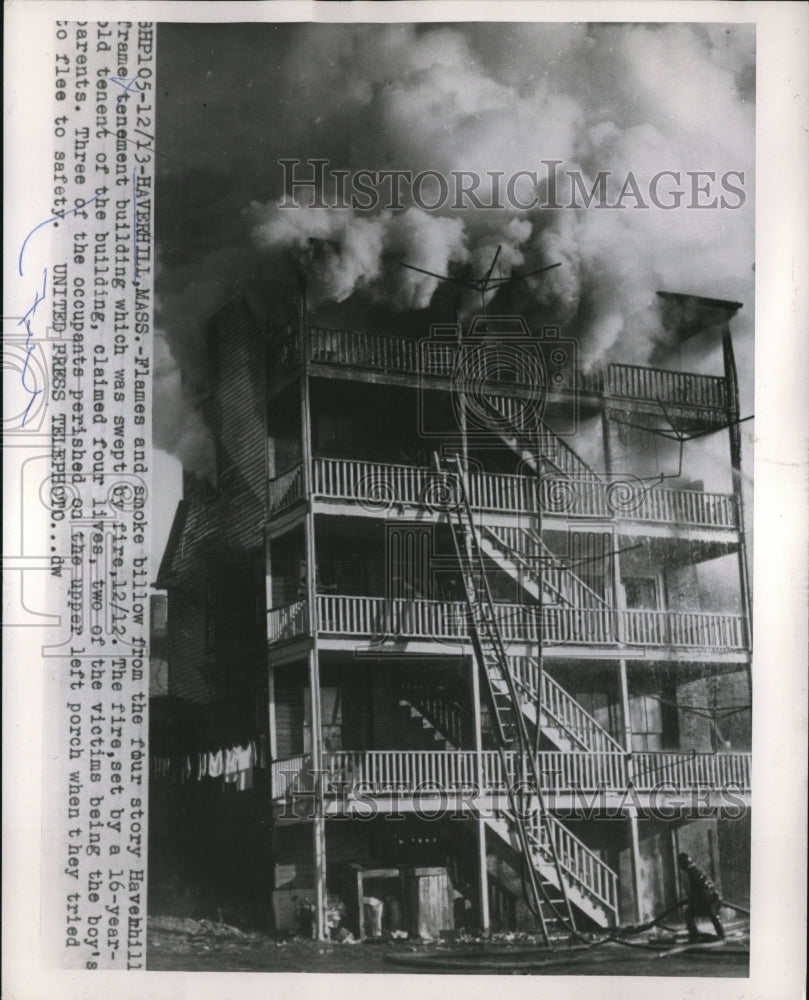 1954 Scene from the burning Haverhill tenement building - Historic Images