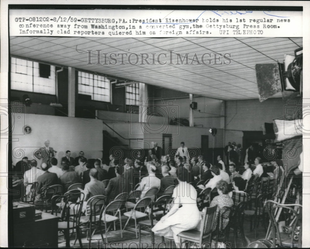 1959 Press Photo Pres. Eisenhower Speaks at News Conference - Historic Images