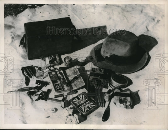 1936 Press Photo Gadgets Used By R.W. Gunn Who Has Won 3 King's Prizes - Historic Images