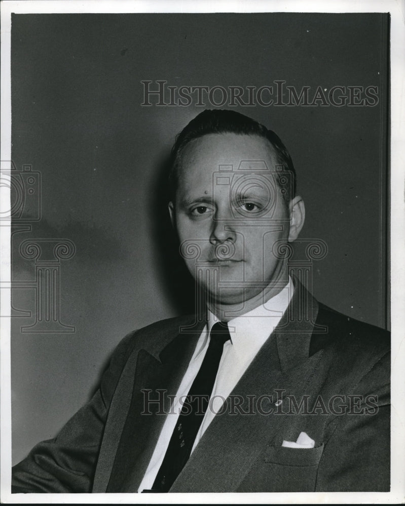 1955 Press Photo R.C. Campbell General Supervisor Of Personnel Planning Section-Historic Images