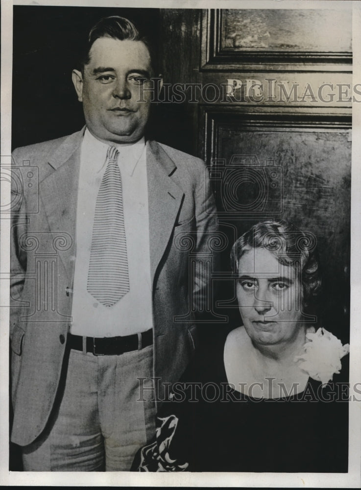 1938 Press Photo Woman and her attorney appearing in court for trual - Historic Images