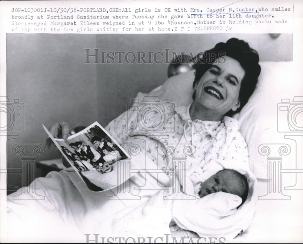 1958 Mrs Casper Custer with her new daughter in Portland Hospital - Historic Images