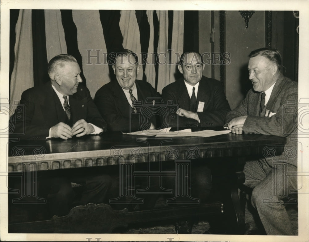 1935 Press Photo Major J.L. Griffiths,William Cowell,Dean Leroy,Chester Brewer-Historic Images