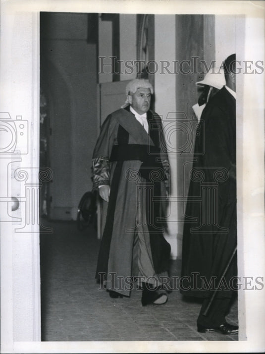 1943 Press Photo Chief Justice Sir Oscar Daly-Historic Images