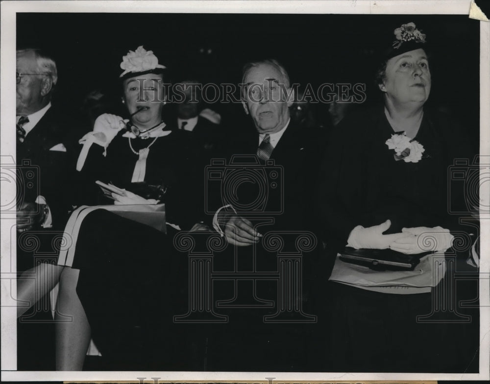 1936 Sen. David A. Reed Mrs. Jacob Steketee Republican National - Historic Images