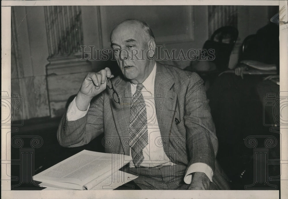 1936 Frederic A DeLano, uncle of Pres. Roosevelt at Senate Agri Comm - Historic Images