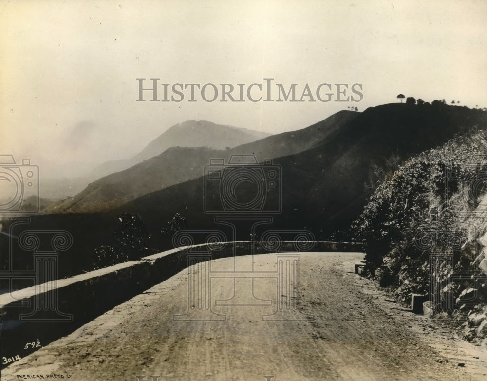 1928 Cuban Central Highway in mountainous Oriente Province - Historic Images