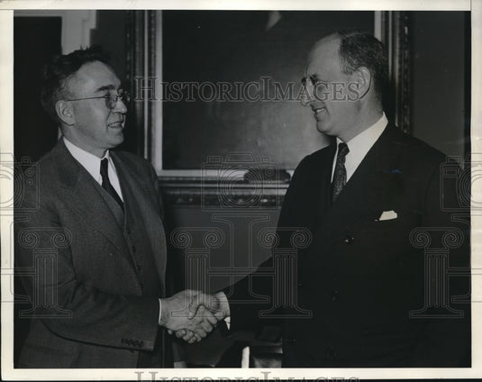1934 Herbert Haston Congratulates Henry Morgenthau - Historic Images