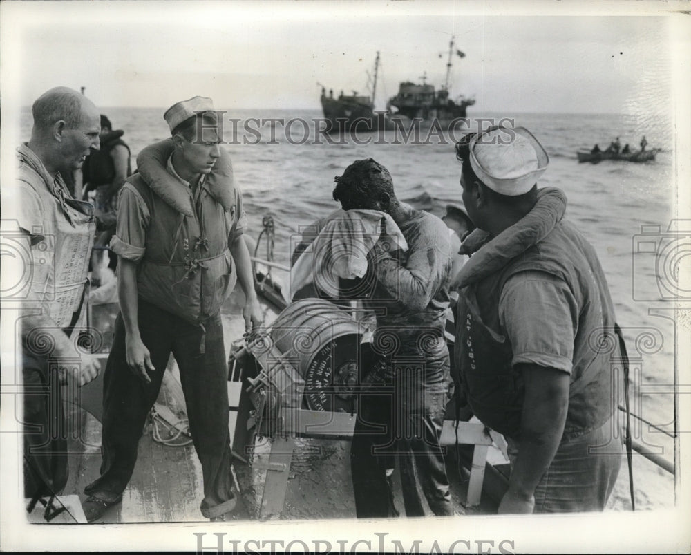 1942 Sinking Ship Survivors Erick Nyborg Skipper of Sunken Ship - Historic Images