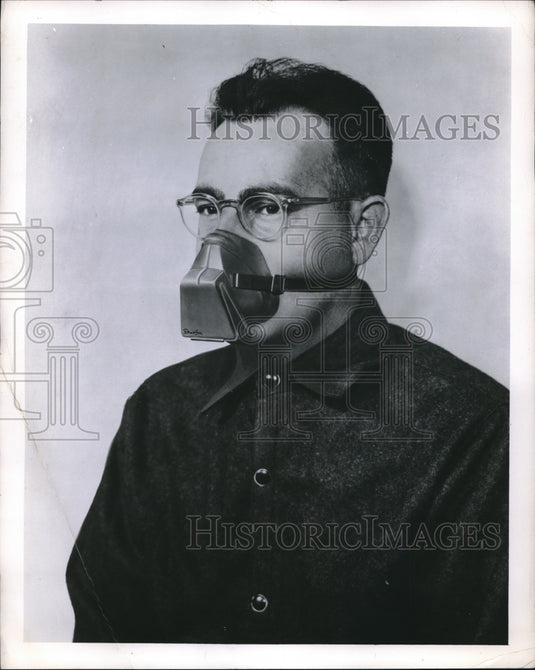 1952 Dust Respirator - Historic Images