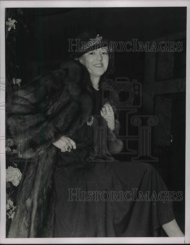 1937 Press Photo Contesse De Porceri aka Mabel Ball - nec05838-Historic Images