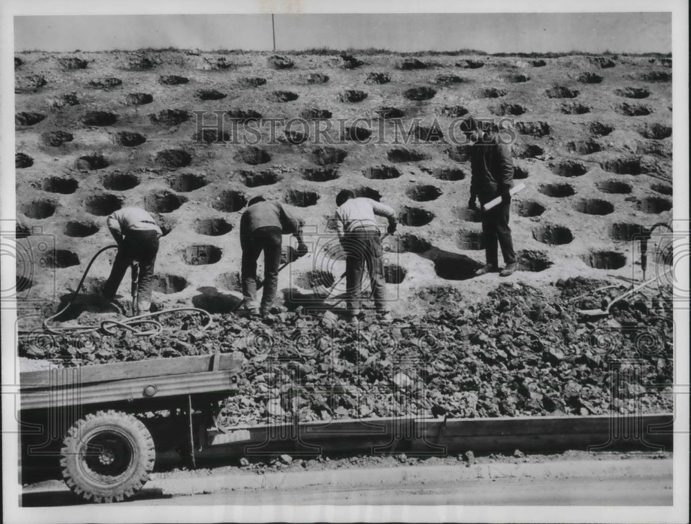 1961 Press Photo Chicago, Northwest Expressway construction banks - nec05964-Historic Images