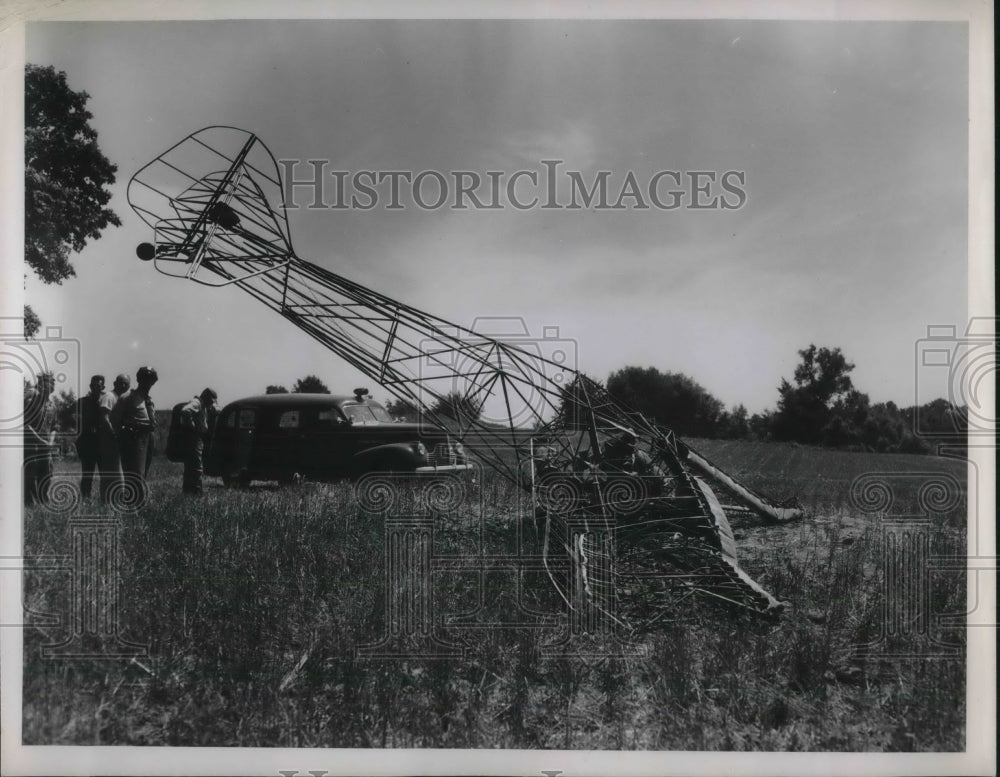 1941 Press Photo A37 Wreck - Historic Images