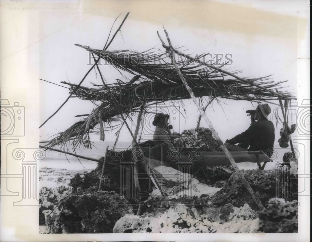 1943 Observation post Russell Islands US island front South Pacific - Historic Images