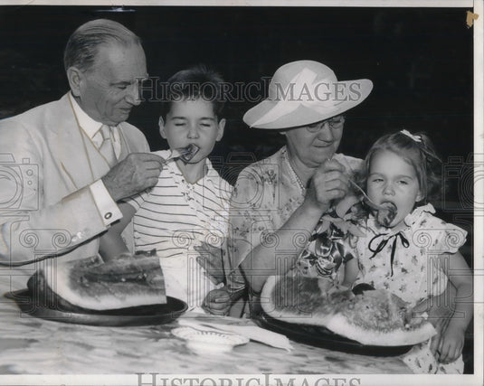 1938 Press Photo Sec of Commerce Roper, wife & grandchildren in D.C. - Historic Images